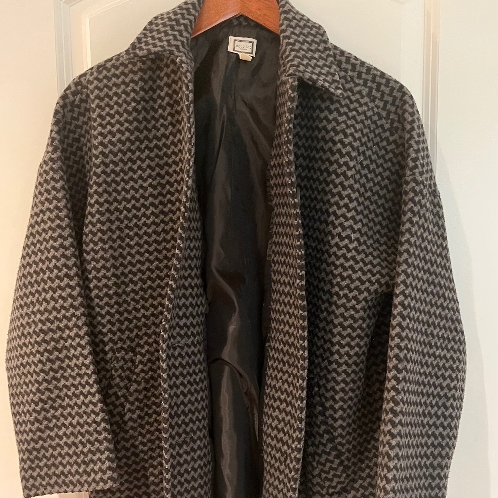 Houndstooth Button Coat